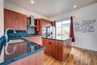 1729 Reinerman St in Houston, TX - Building Photo - Building Photo