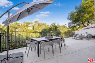 3101 Belden Dr in Los Angeles, CA - Building Photo - Building Photo