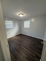 1651 Union St W in Jacksonville, FL - Building Photo