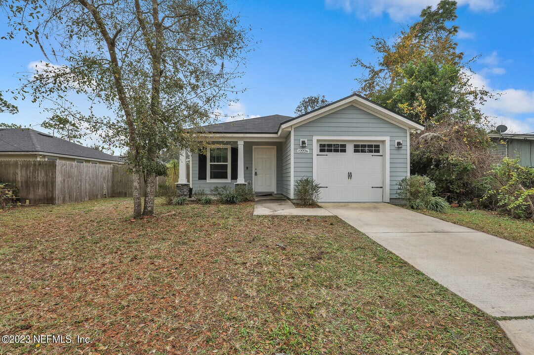 12226 Biarritz St in Jacksonville, FL - Building Photo