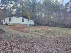 136 Bunny Trail in Broadway, NC - Foto de edificio - Building Photo