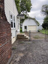 827 Johnson St in Bardstown, KY - Building Photo - Building Photo