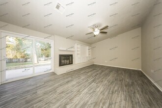 20335 Palmer Rd in Harrah, OK - Building Photo - Building Photo