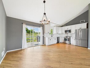 45 Willow St in Riverhead, NY - Building Photo - Building Photo