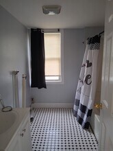 959 1st Ave in West Haven, CT - Building Photo - Building Photo