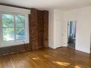 41 Worcester Sq, Unit 1 in Boston, MA - Building Photo - Building Photo