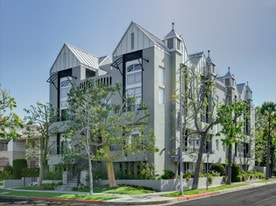 900 N Croft Ave, Unit 3 in Los Angeles, CA - Building Photo