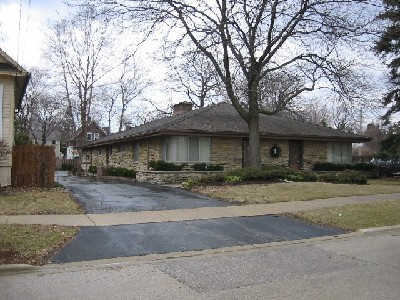 12 S Chestnut St in Arlington Heights, IL - Foto de edificio