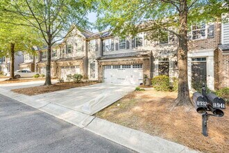 11937 Elizabeth Madison Court in Charlotte, NC - Building Photo - Building Photo