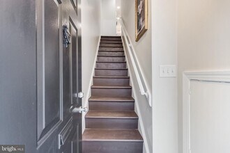 1723 Gales Pl NE in Washington, DC - Building Photo - Building Photo