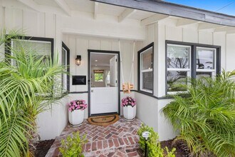4950 Mt Bigelow Dr in San Diego, CA - Building Photo - Building Photo