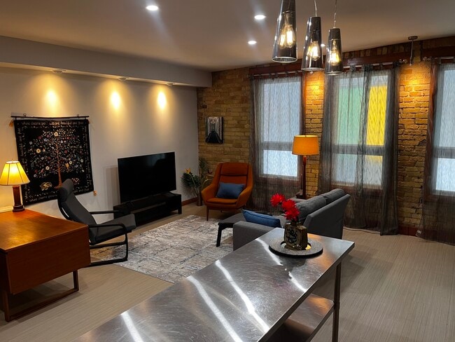 123 King St in London, ON - Building Photo - Building Photo