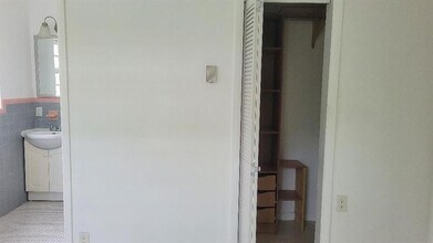 756 SE 19th Ave in Deerfield Beach, FL - Building Photo - Building Photo
