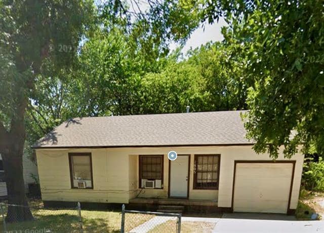 property at 1805 Mill St