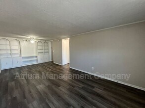 1295 N Holland Pkwy in Bartow, FL - Foto de edificio - Building Photo