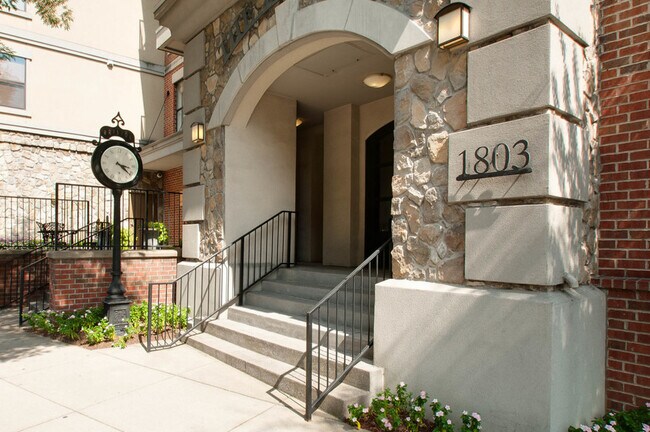 1803 Broadway, Unit #505 in Nashville, TN - Building Photo - Building Photo