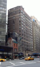 350 E 57th St in New York, NY - Foto de edificio - Building Photo