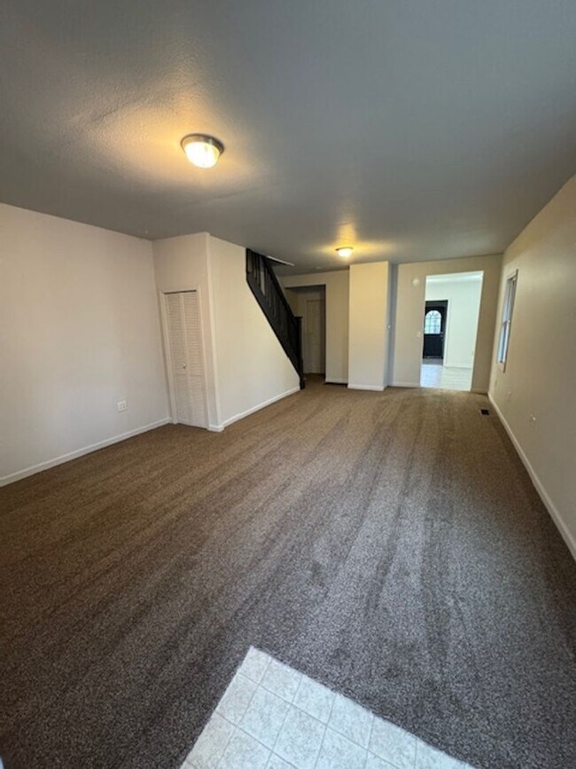 1410 Sinclair St in Fort Wayne, IN - Building Photo - Building Photo