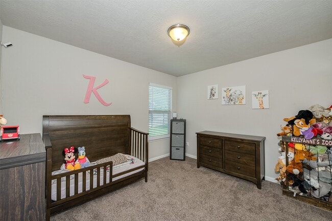 property at 2125 Stubbs Dr