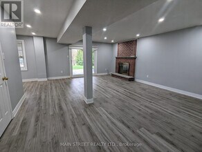 214 Stegman Rd in East Gwillimbury, ON - Building Photo - Building Photo
