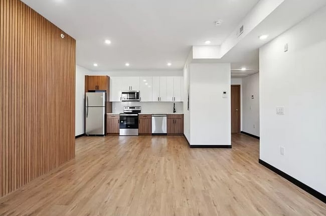 property at 1728 N 2nd St