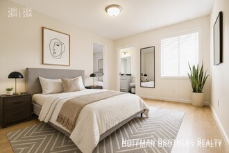 6025 Ernest Ave, Unit 10 in Los Angeles, CA - Building Photo - Building Photo