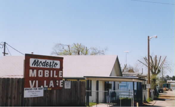 Modesto Mobile Village in Modesto, CA - Building Photo - Building Photo