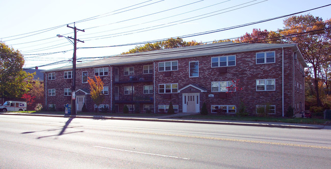 451-463 Sea St in Quincy, MA - Foto de edificio - Building Photo