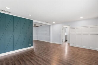 2804 Avalon Dr in Sacramento, CA - Building Photo - Building Photo