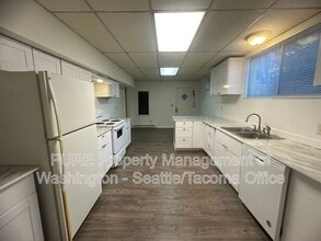 3414 S Monroe St in Tacoma, WA - Building Photo - Building Photo
