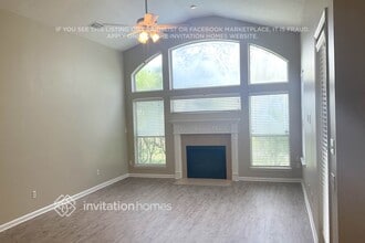 2512 W Caparina Dr in St. Augustine, FL - Foto de edificio - Building Photo