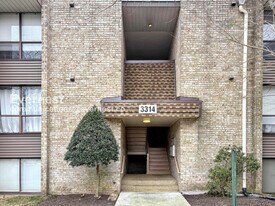 3314 Huntley Sq Dr in Temple Hills, MD - Building Photo