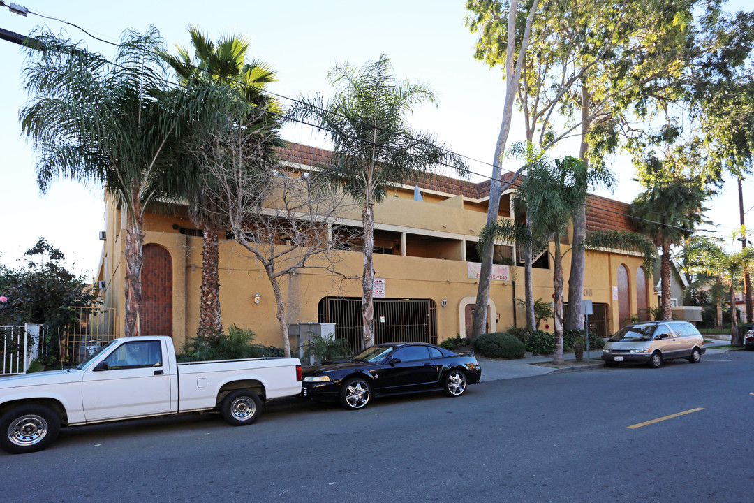 1805 N Spurgeon St in Santa Ana, CA - Foto de edificio