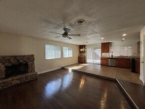 1624 Falmouth Way in Modesto, CA - Building Photo - Building Photo