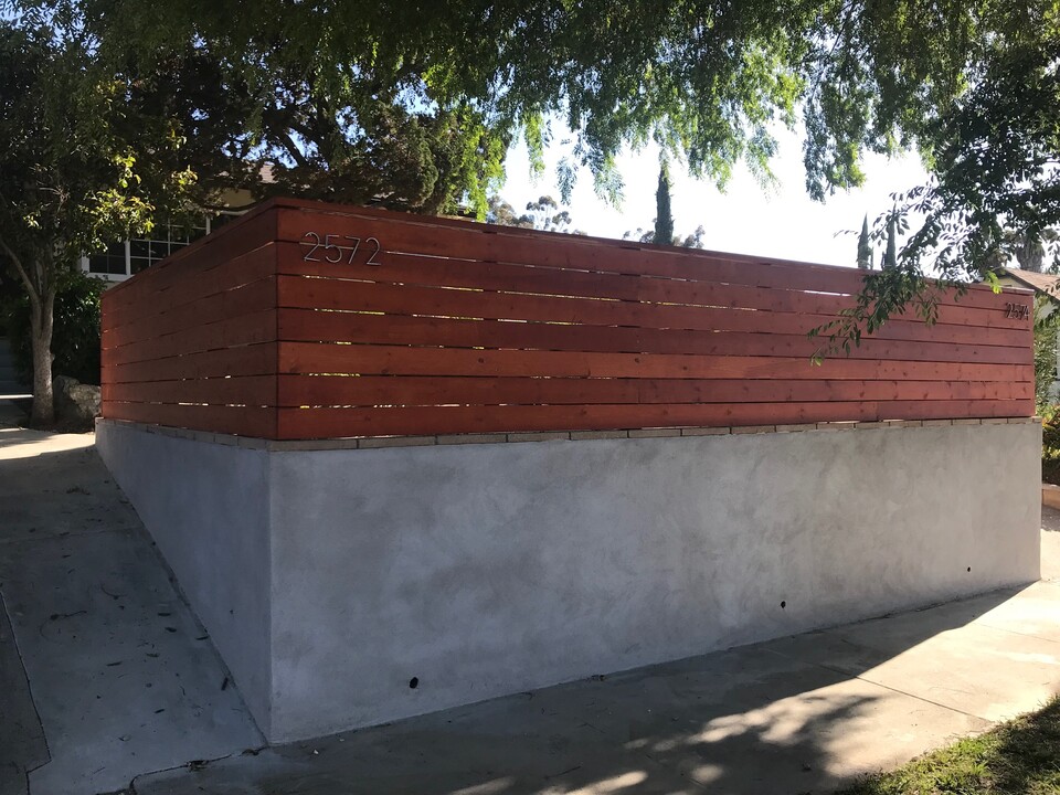 2572 Loma Vista Dr in Alhambra, CA - Building Photo