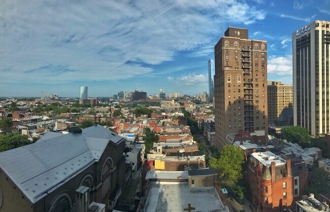 property at 224 W Rittenhouse Square