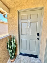 4377 Wilson Ave, Unit 6 in San Diego, CA - Foto de edificio - Building Photo