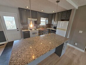 COZY 3BR/1.5BA HOME ON CUL-DE-SAC in West Lafayette, IN - Building Photo - Building Photo