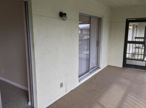 6327 Chasewood Dr-Unit -E in Jupiter, FL - Foto de edificio - Building Photo