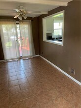 35 Valley Crest Rd in Rochester, NY - Building Photo - Building Photo