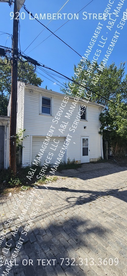 property at 920 Lamberton St