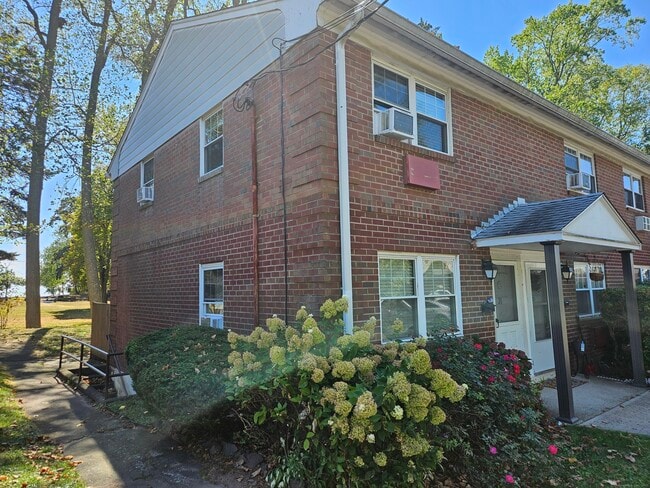 property at 24 Woodward Ave