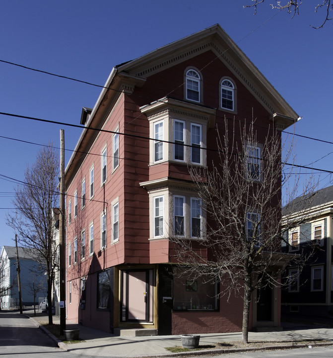 34-36 Governor St in Providence, RI - Building Photo