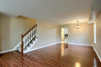 811 Old Silver Springs Rd in Mechanicsburg, PA - Building Photo - Building Photo
