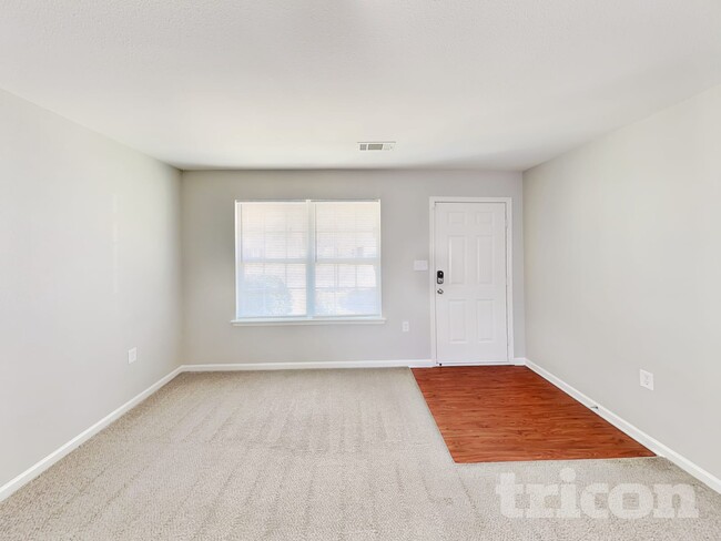 4826 Manchineel Ln in Monroe, NC - Foto de edificio - Building Photo