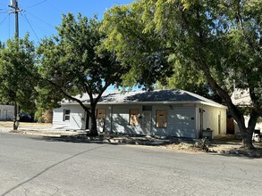 205 N Shasta St in Willows, CA - Building Photo - Building Photo