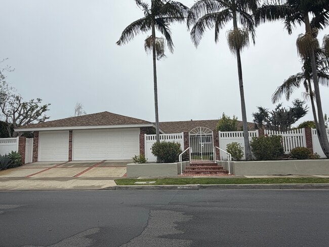 property at 1901 Altura Dr