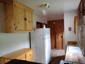 1008 Sierra Ave in Big Bear, CA - Building Photo - Building Photo