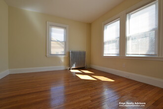 80 Gardena St, Unit 1 in Boston, MA - Building Photo - Building Photo