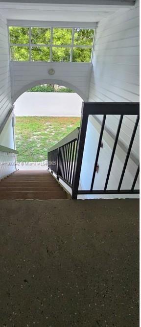 18965 NW 62nd Ave in Hialeah, FL - Building Photo - Building Photo